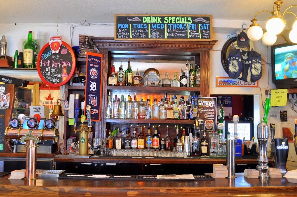 Dominion House | meal takeaway | 3140 Sandwich St, Windsor, ON N9C 1A7, Canada | 5199717400 OR +1 519-971-7400