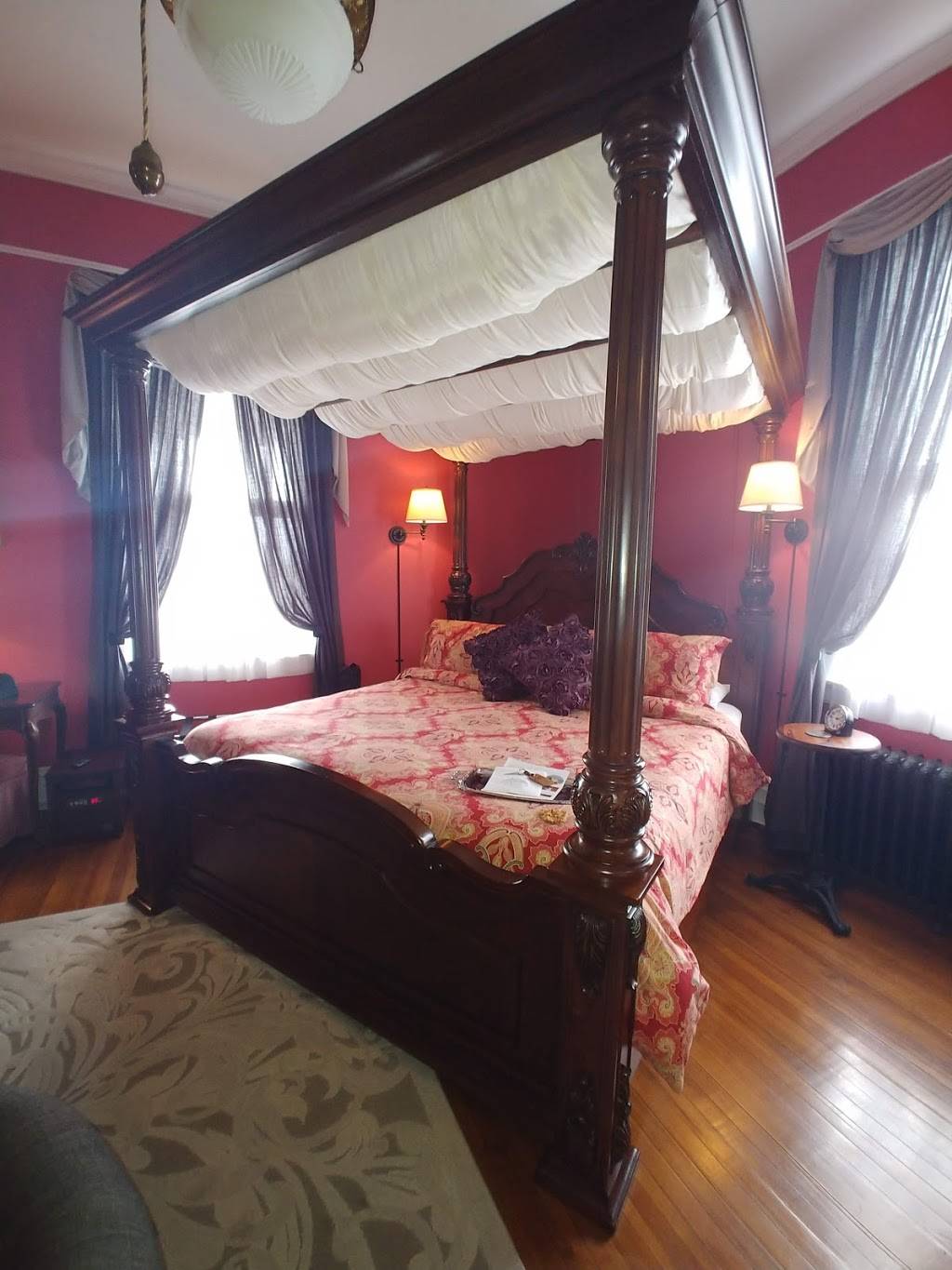 The Reynolds Mansion | cafe | 100 Reynolds Heights, Asheville, NC 28804, USA | 8282581111 OR +1 828-258-1111