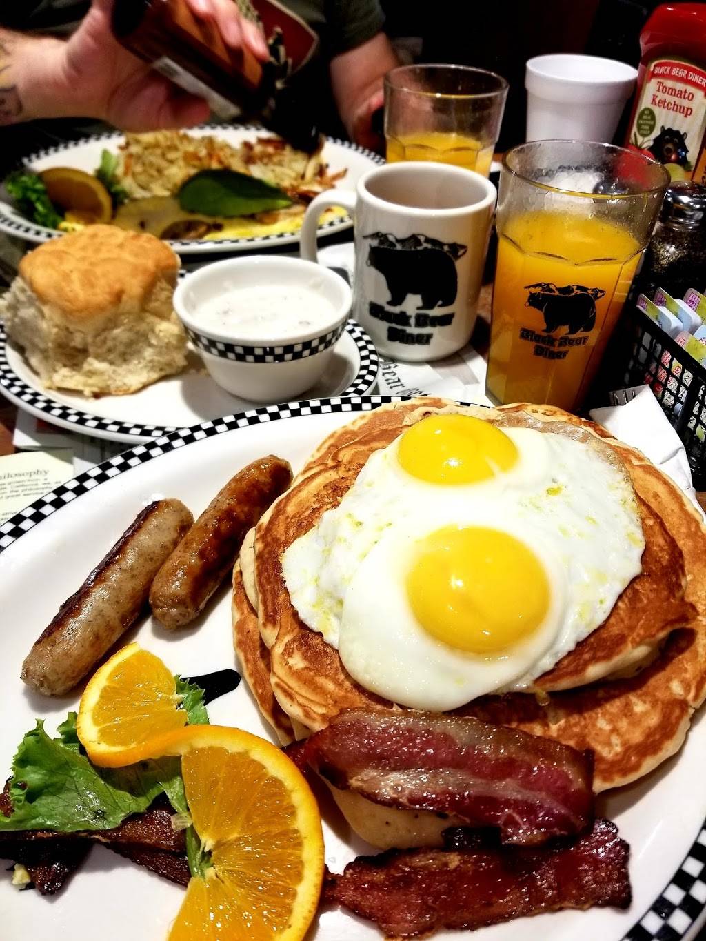Black Bear Diner | restaurant | 1025 Fletcher Pkwy, El Cajon, CA 92020, USA | 6194442327 OR +1 619-444-2327