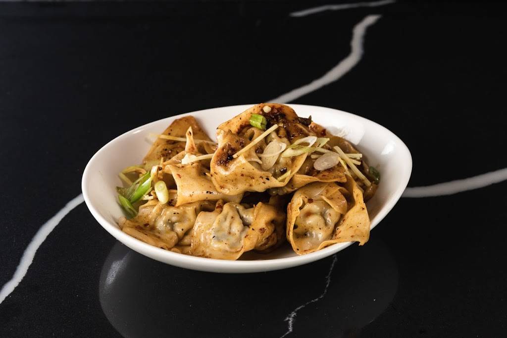 Asian-American Kitchen | restaurant | 135 N 5th St, Brooklyn, NY 11249, USA | 6318867282 OR +1 631-886-7282