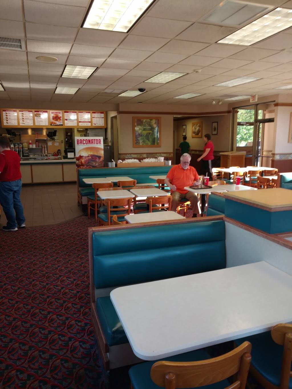 Wendys | restaurant | 327 W McKinley Ave, Mishawaka, IN 46545, USA | 5742550142 OR +1 574-255-0142