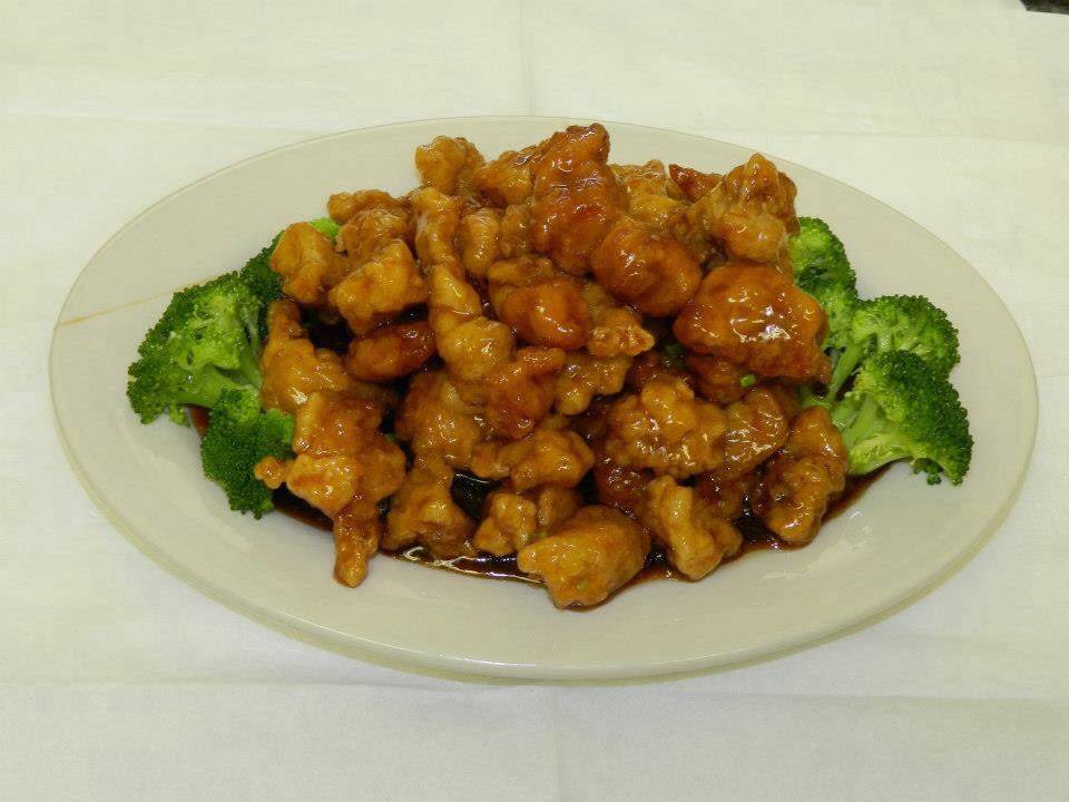 Lucky Star | restaurant | 719 Main St, Winfield, KS 67156, USA | 6204025098 OR +1 620-402-5098