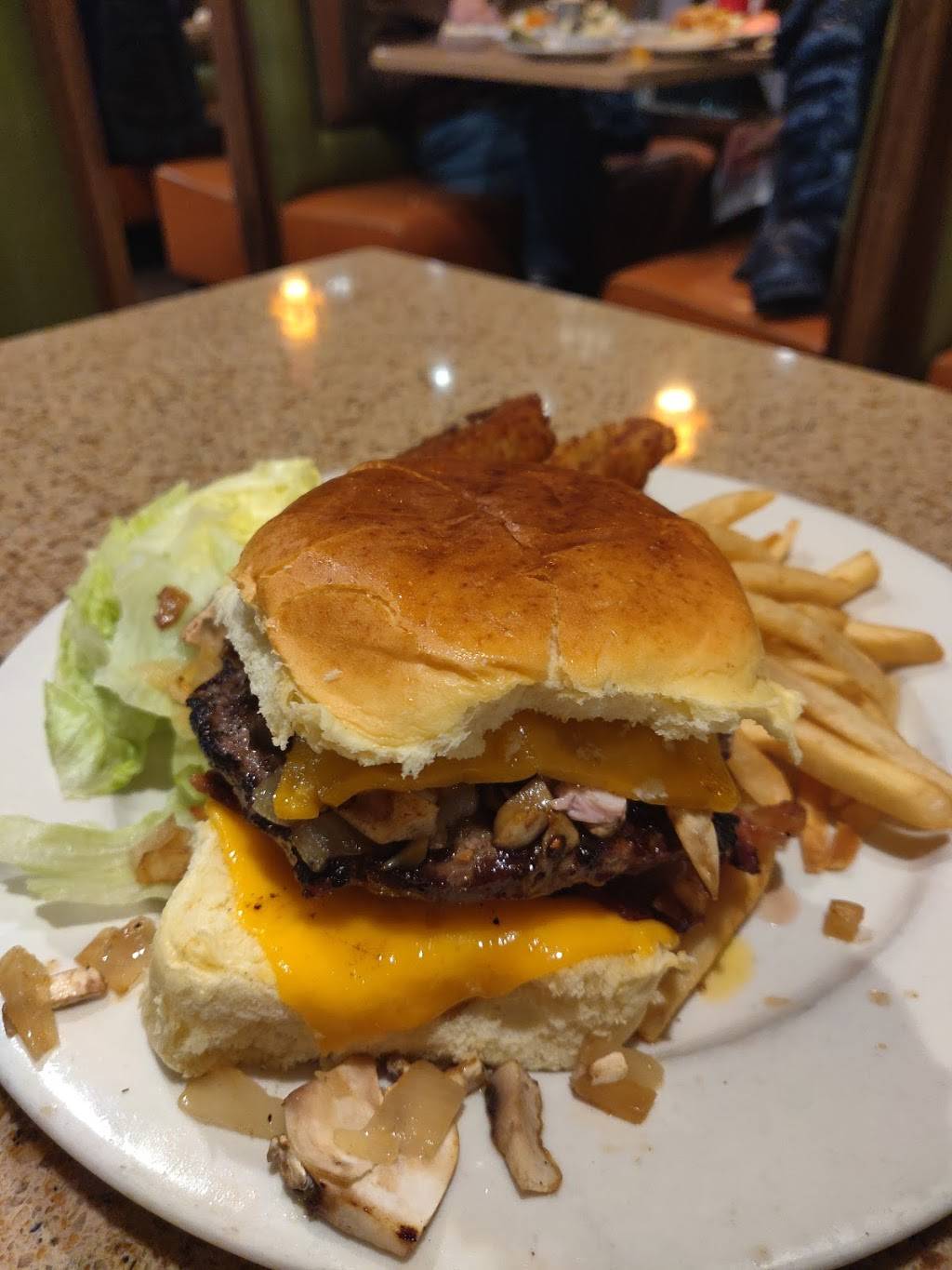 Plainview Diner | restaurant | 1094 Old Country Rd, Plainview, NY 11803, USA | 5168220766 OR +1 516-822-0766