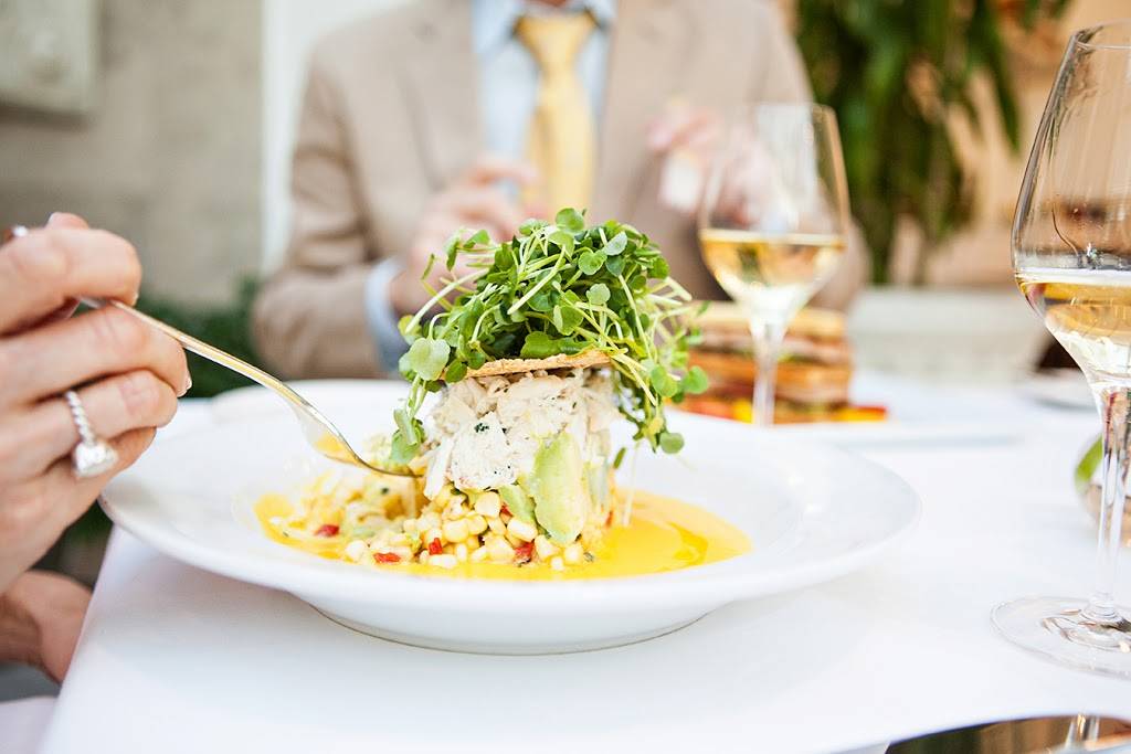 The Palmetto Cafe | cafe | 205 Meeting St, Charleston, SC 29401, USA | 8437224900 OR +1 843-722-4900