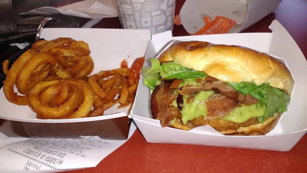 Jack in the Box | restaurant | 6001 W Thomas Rd, Phoenix, AZ 85033, USA | 6232471746 OR +1 623-247-1746