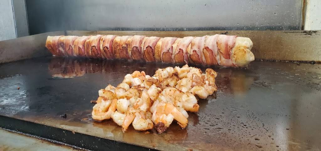 Mariscos La Rancherita | restaurant | 375 Ave Of The Flags, Buellton, CA 93427, USA | 8056977598 OR +1 805-697-7598