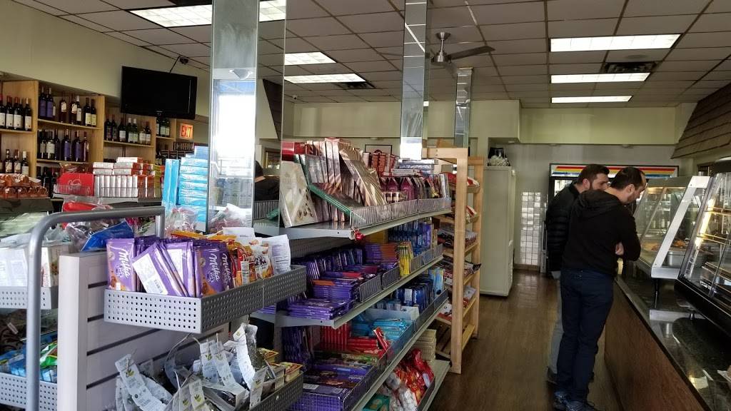 Cafe Beograd | restaurant | 2933-39 W Irving Park Rd, Chicago, IL 60618, USA | 7734787575 OR +1 773-478-7575