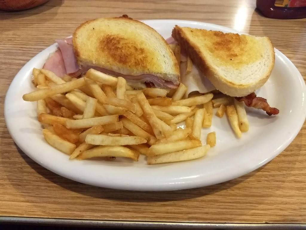 Louis Diner | restaurant | 1500 W Littleton Blvd, Littleton, CO 80120, USA | 3037811502 OR +1 303-781-1502