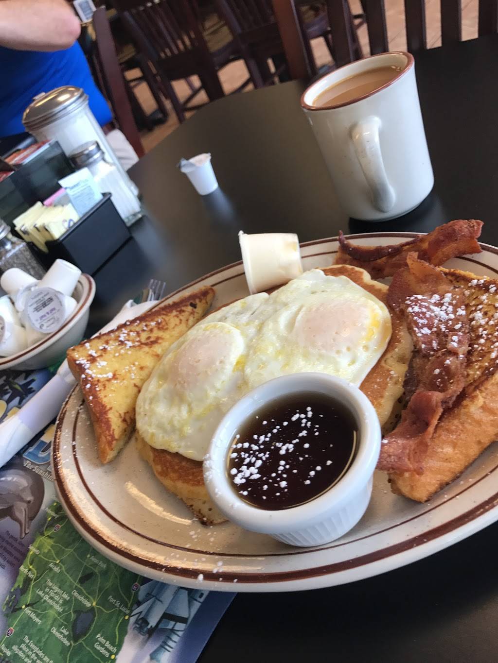 Oceana Diner | restaurant | 13799 Beach Blvd, Jacksonville, FL 32224, USA | 9043741915 OR +1 904-374-1915