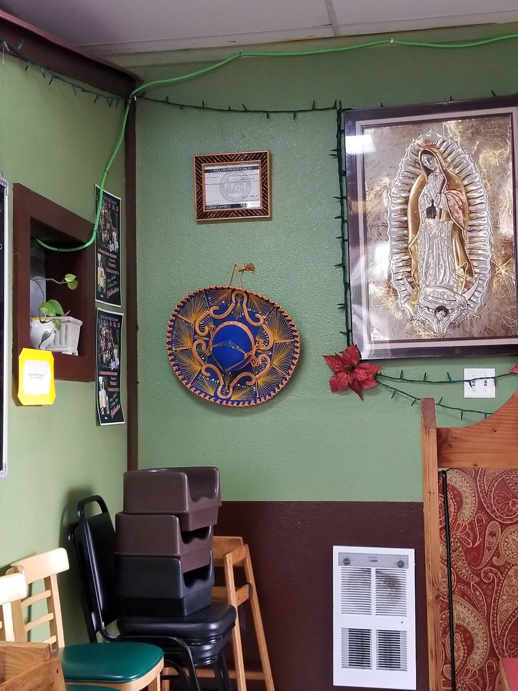 La Herradura | restaurant | 203 5th St, Myrtle Point, OR 97458, USA | 5415720394 OR +1 541-572-0394