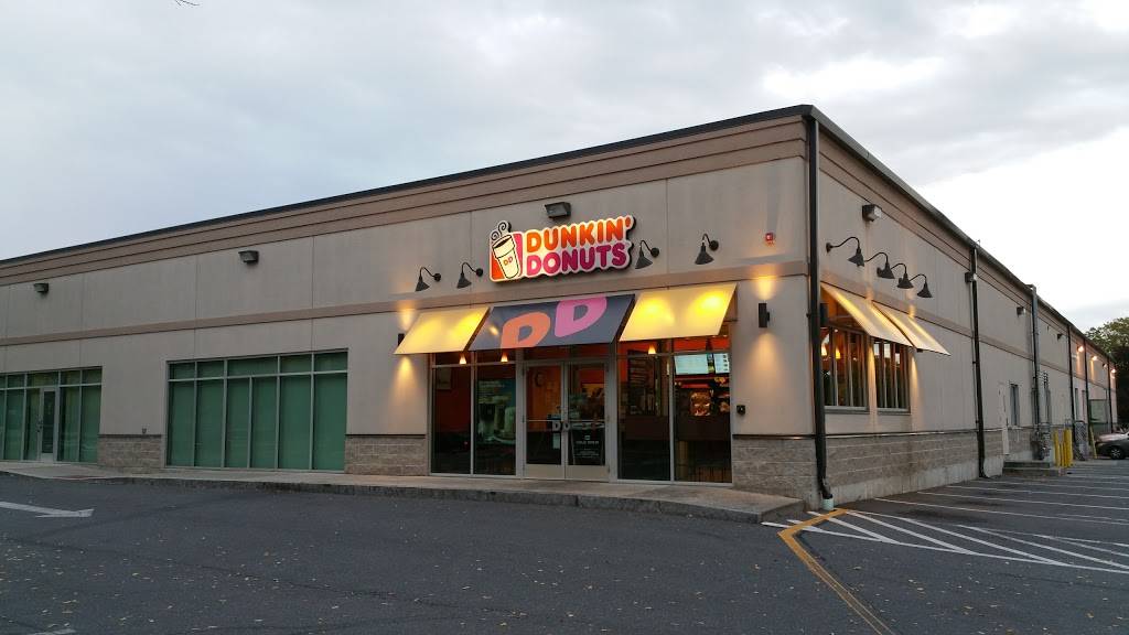Dunkin | bakery | 200 Commercial St, Malden, MA 02148, USA | 7813212129 OR +1 781-321-2129