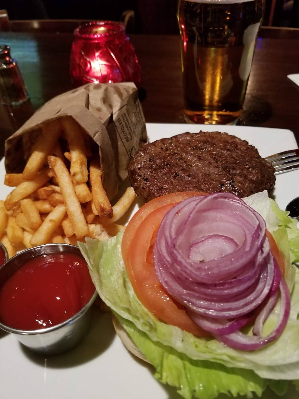 Cuckoos Nest | restaurant | 6104 Woodside Ave, Flushing, NY 11377, USA | 7184265684 OR +1 718-426-5684