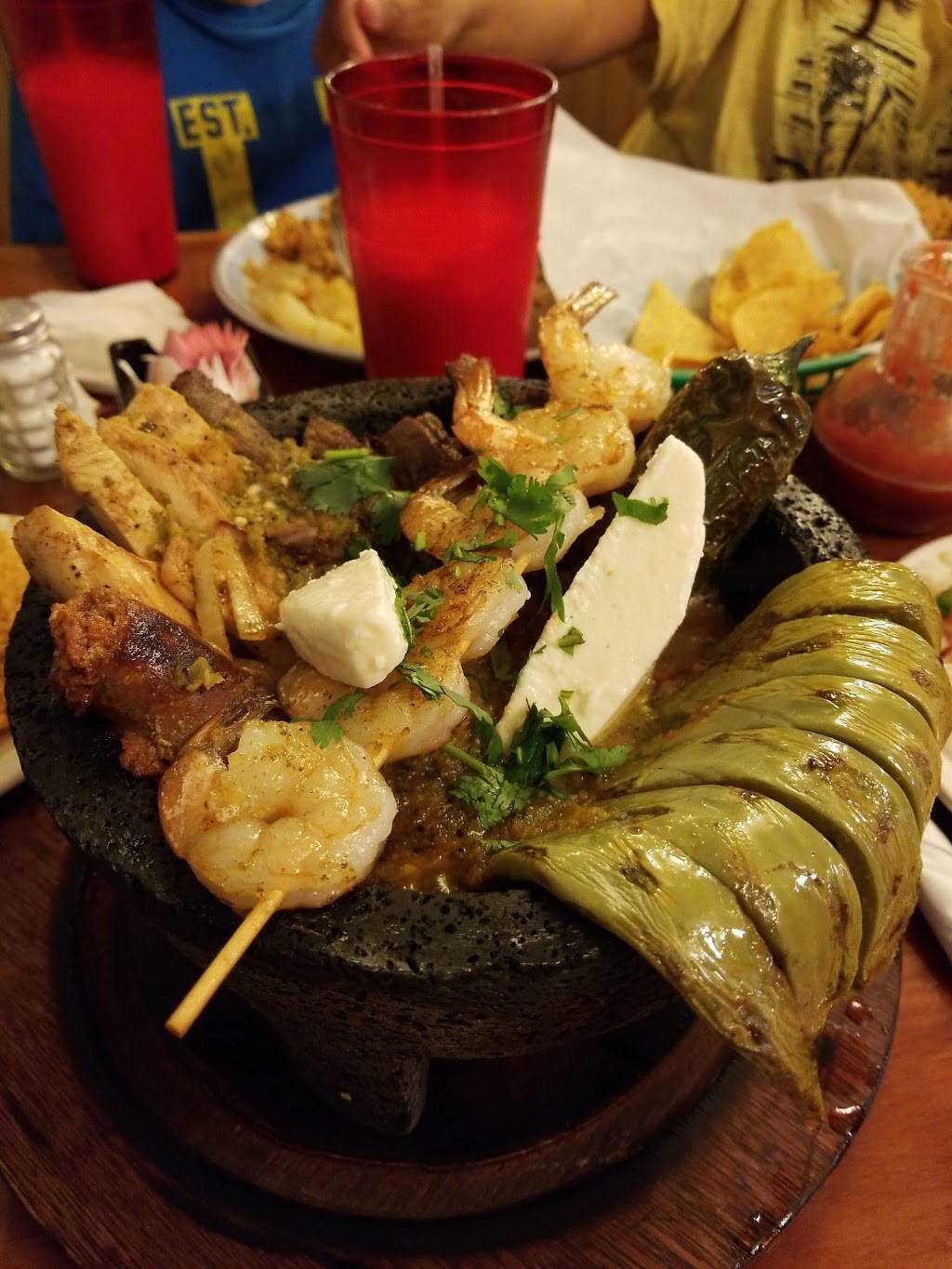 Fiesta Mexican Restaurant | restaurant | 3233 Hemphill St, Fort Worth, TX 76110, USA | 8179236941 OR +1 817-923-6941