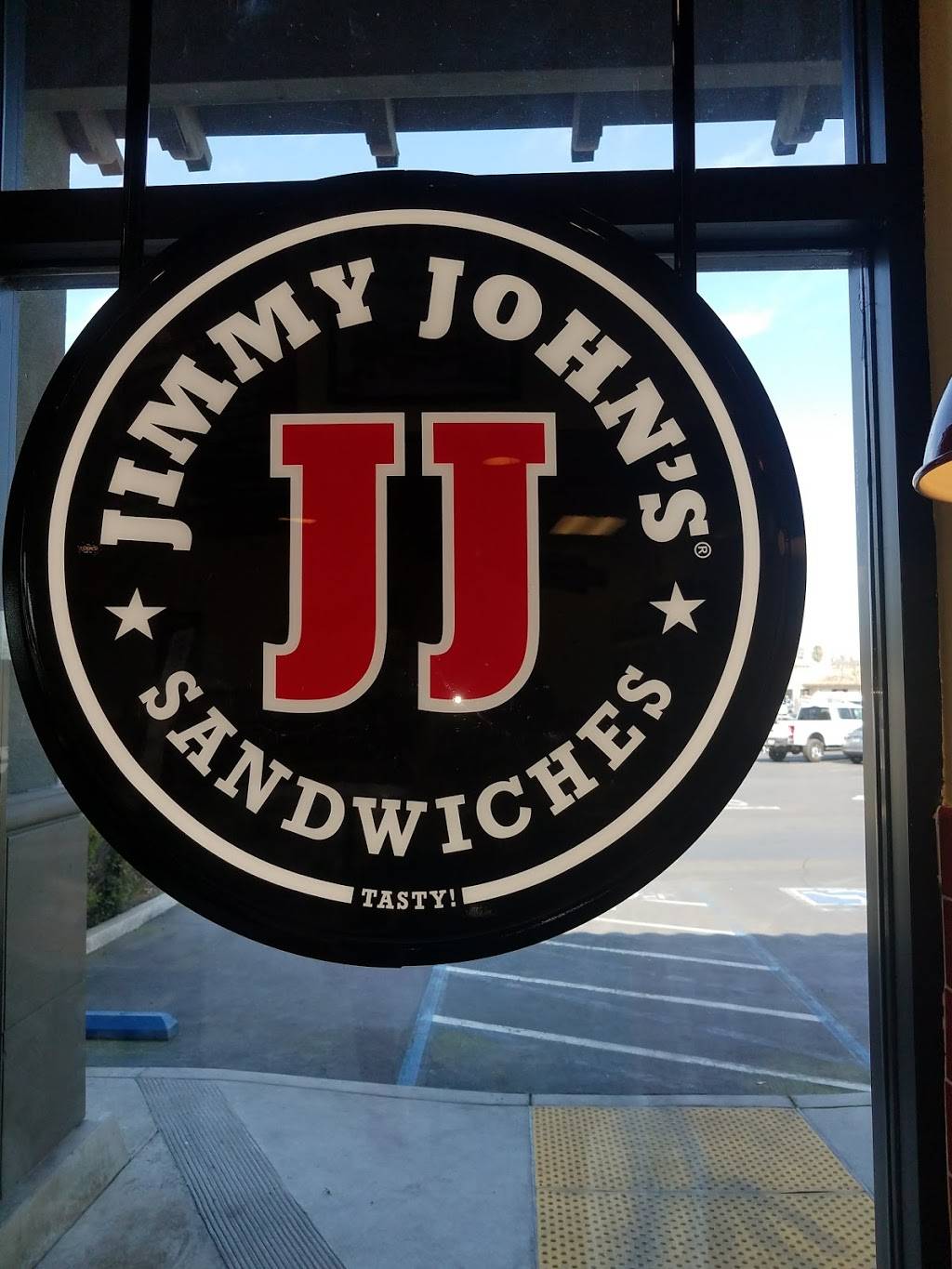 Jimmy Johns | meal delivery | 5223 W Walnut Ave, Visalia, CA 93277, USA | 5596257827 OR +1 559-625-7827