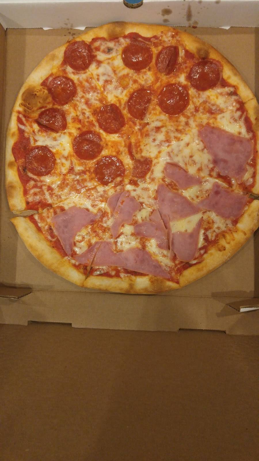 Carinis Pizzeria | restaurant | 12826 Fitzwater Dr, Nokesville, VA 20181, USA | 7035942126 OR +1 703-594-2126