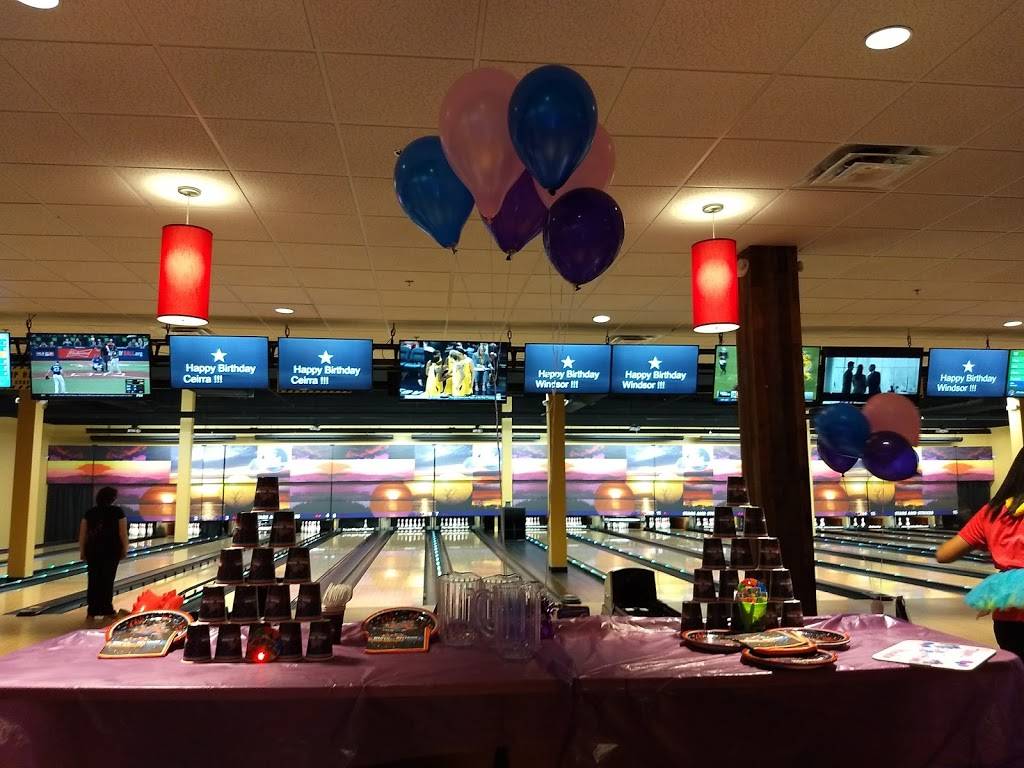 Stars and Strikes Family Entertainment Center | restaurant | 3238 Wrightsboro Rd, Augusta, GA 30909, USA | 6789655707 OR +1 678-965-5707