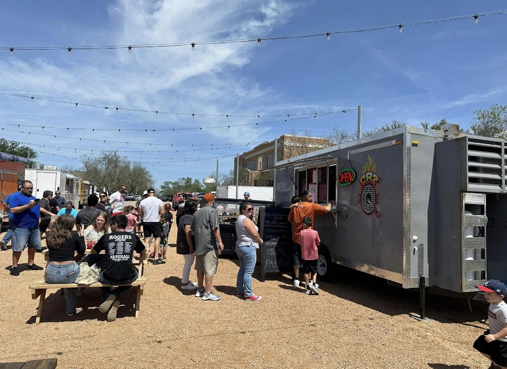 CAZQ Texas BBQ & More | restaurant | 410 W 7th St, Taylor, TX 76574, USA | 5129001645 OR +1 512-900-1645