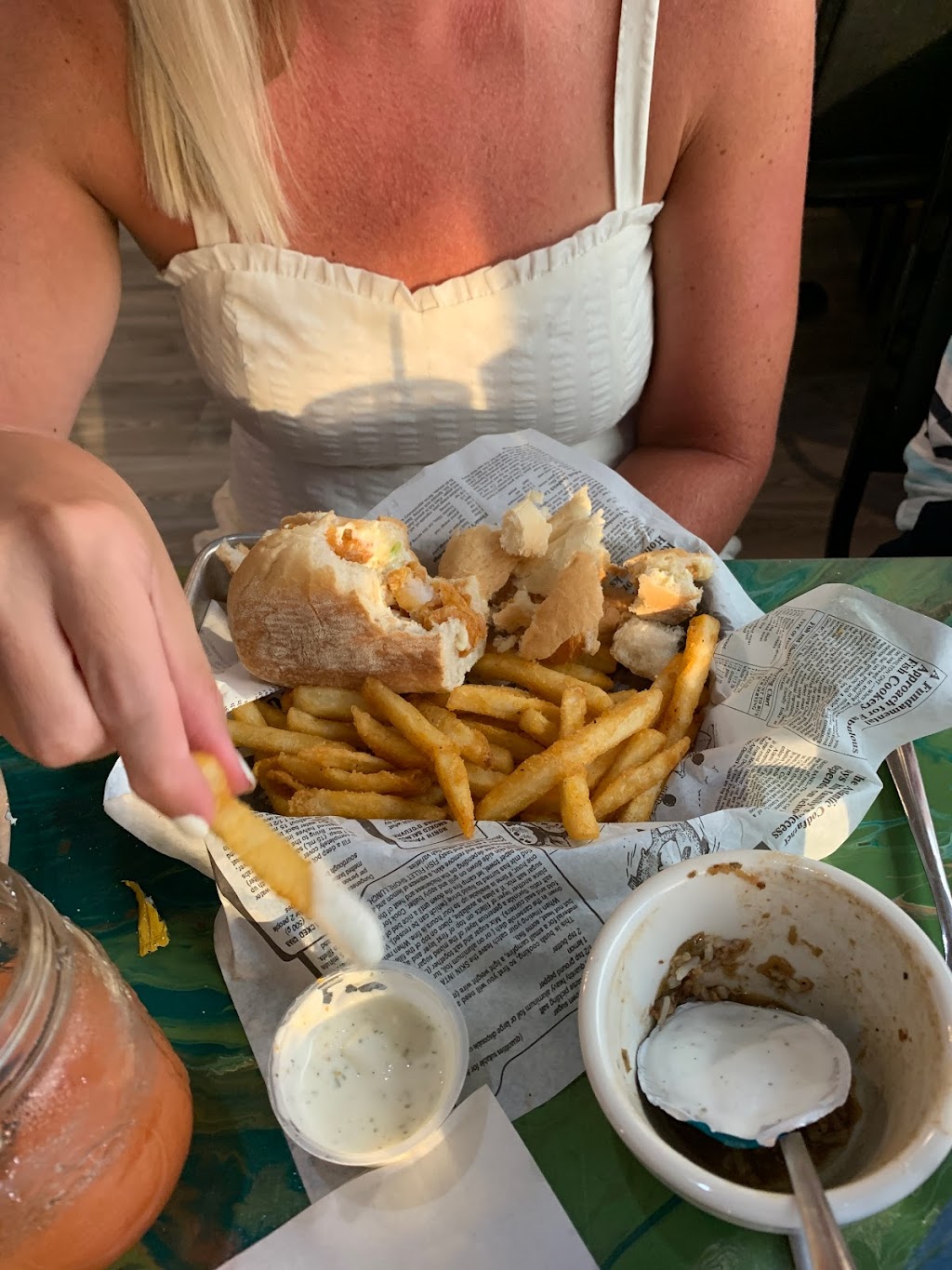 Broussards Bayou Grill - Navarre | restaurant | 8649 Gulf Blvd, Navarre, FL 32566, USA | 8503966099 OR +1 850-396-6099