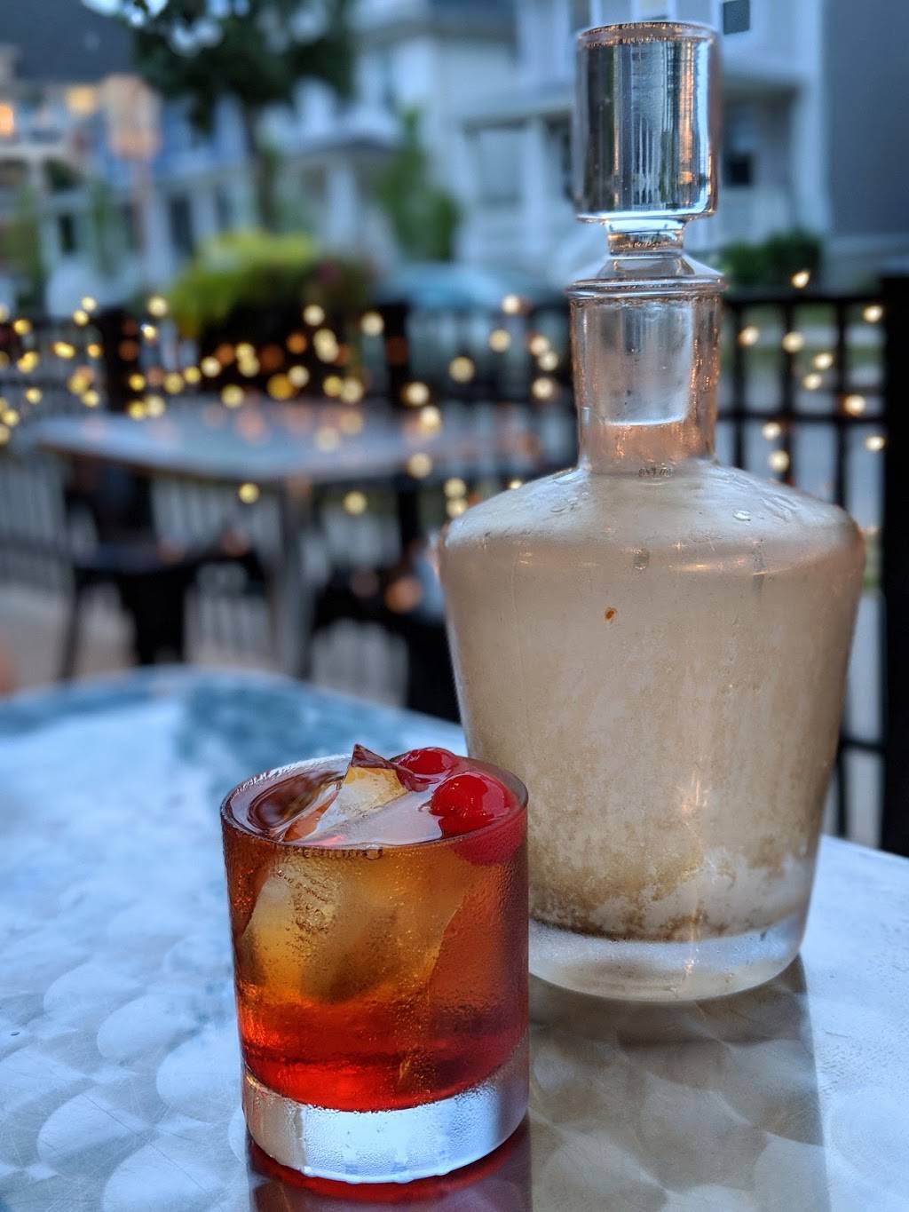 Apres Wine Bar & Bistro | restaurant | 1010 Martin St, Iowa City, IA 52245, USA | 3194991198 OR +1 319-499-1198