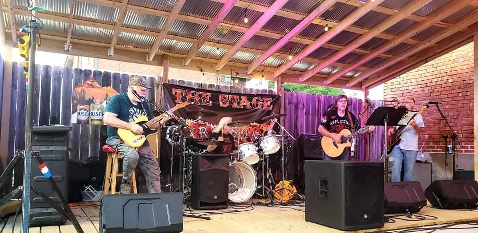 Garrisons Tavern and Grill | restaurant | 501 Iowa Ave, Essex, IA 51638, USA | 7125249385 OR +1 712-524-9385