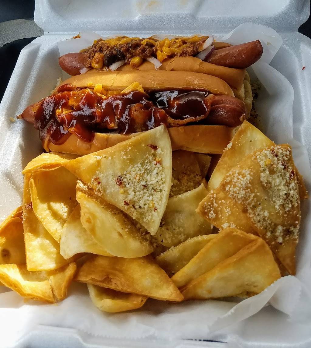 The Devine Cinnamon Roll Deli | restaurant | 2617 Devine St, Columbia, SC 29223, USA | 8034654947 OR +1 803-465-4947