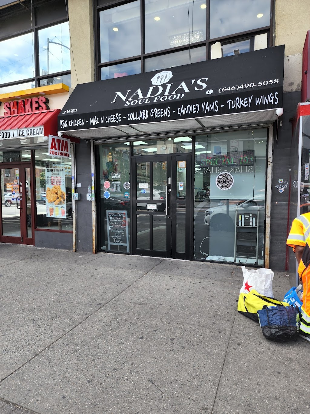 Nadias Soul Food | restaurant | 2 W 125th St, New York, NY 10027, USA | 6464905058 OR +1 646-490-5058