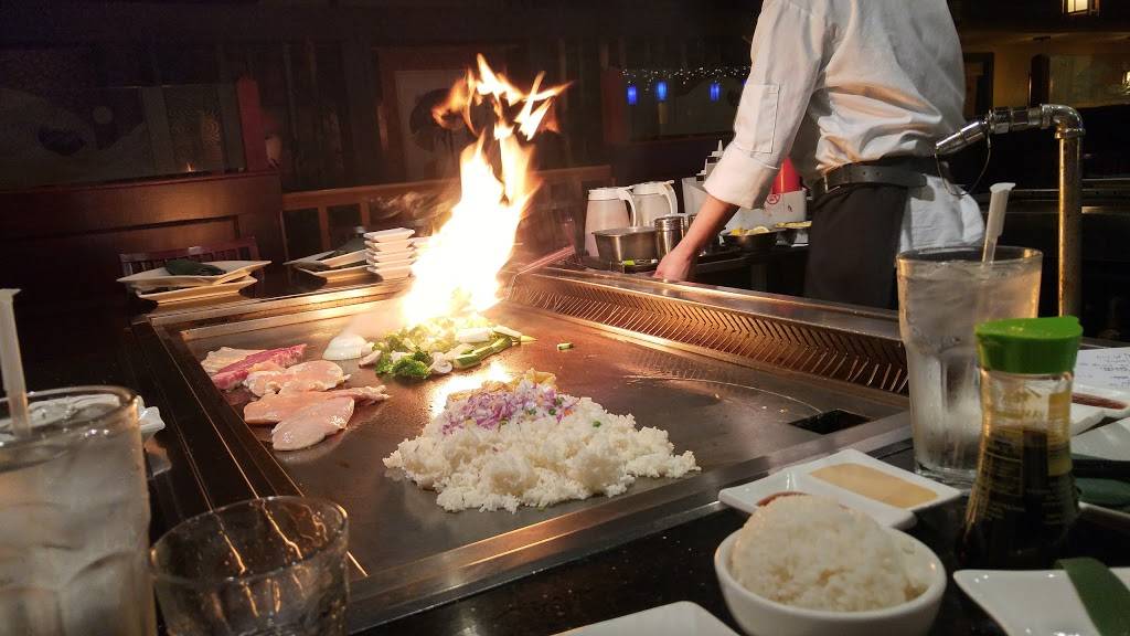 Hana Japanese Steakhouse | restaurant | 1620 Western Ave, Albany, NY 12203, USA | 5184524262 OR +1 518-452-4262