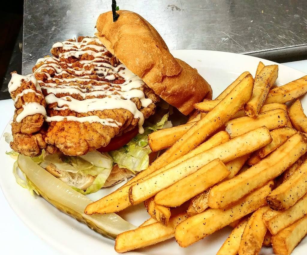 The Chill | restaurant | 373 Bridge St W #12, Waterloo, ON N2K 3K3, Canada | 5197466642 OR +1 519-746-6642