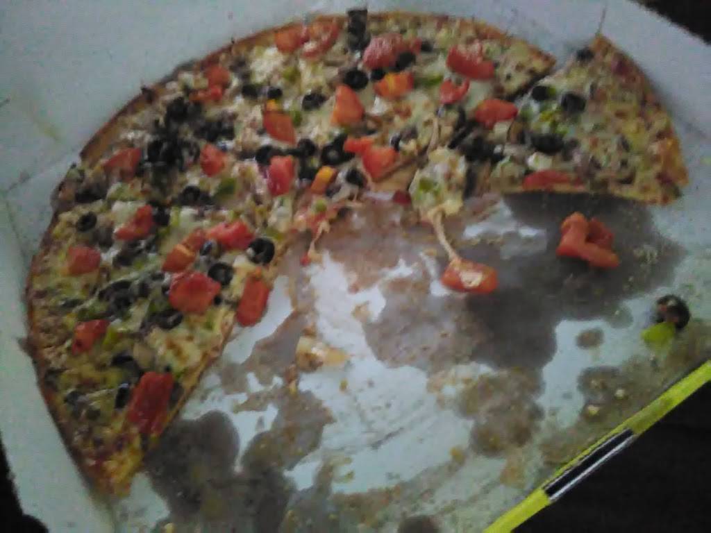 Hungry Howies Pizza and Subs | meal delivery | 4250 N Wickham Rd #102, Melbourne, FL 32935, USA | 3212559900 OR +1 321-255-9900