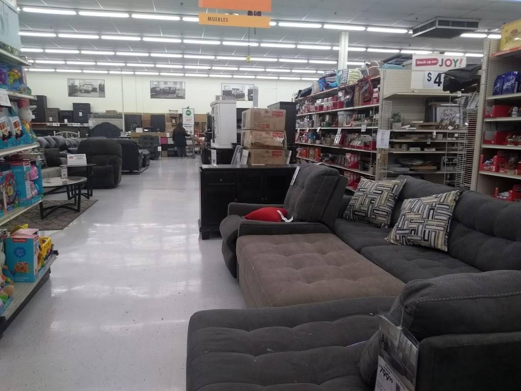 Hall Plaza | shopping mall | 4701 W Diversey Ave, Chicago, IL 60639, USA | 7737364100 OR +1 773-736-4100