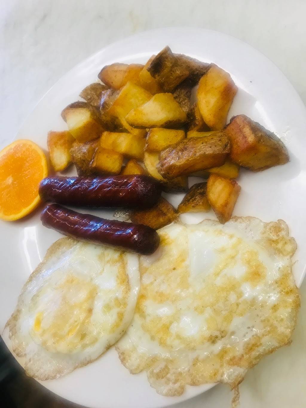 Moes Famous Pizza | meal delivery | 102 McEwen Ave, Ottawa, ON K2B 5K7, Canada | 6137260726 OR +1 613-726-0726