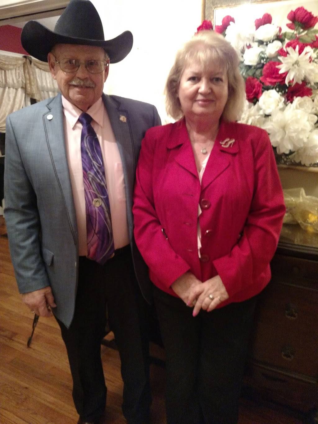 Patch Manor | restaurant | 201 S Ramsey St, Manchester, TN 37355, USA | 9317284430 OR +1 931-728-4430