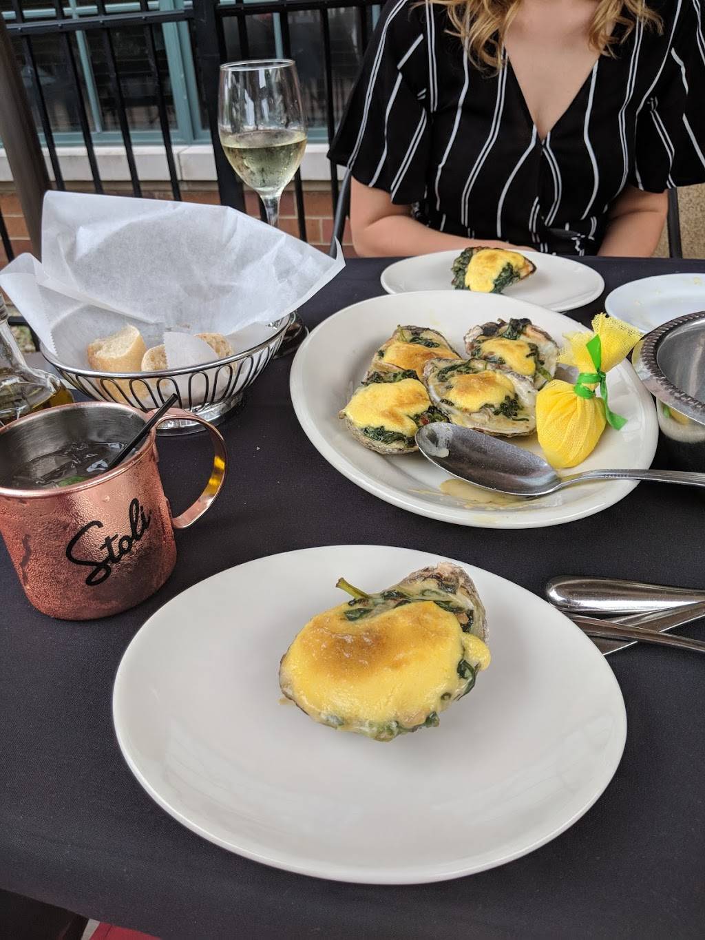 Chicago Prime Italian Restaurant | restaurant | 1370 Bank Dr, Schaumburg, IL 60173, USA | 8472401414 OR +1 847-240-1414