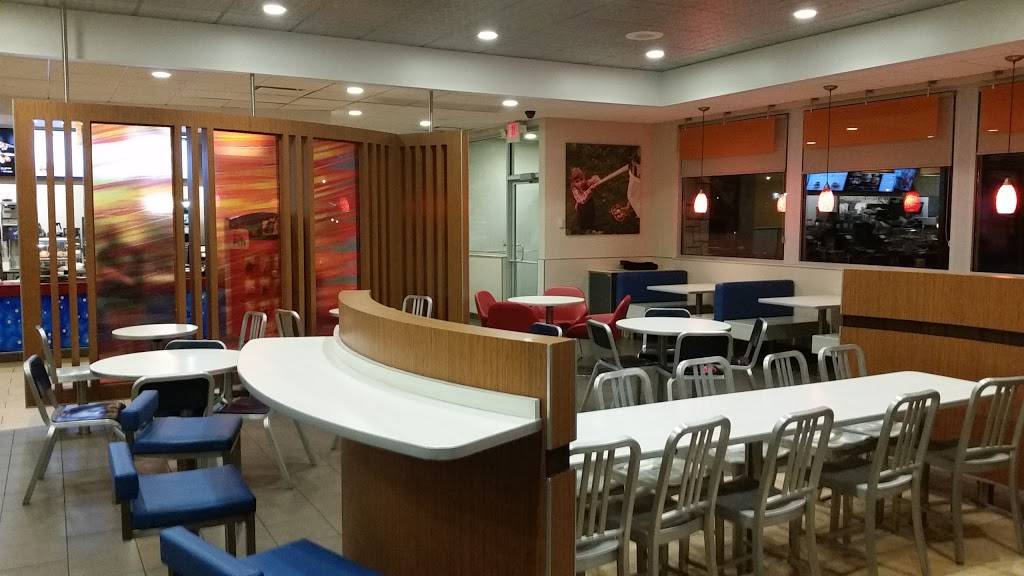 McDonalds | cafe | 2139 N Main St, Princeton, IL 61356, USA | 8158722281 OR +1 815-872-2281