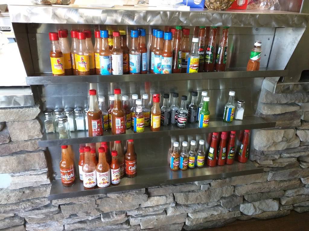 La playa seafood | restaurant | 320 Bellevue Rd, Atwater, CA 95301, USA | 2098126420 OR +1 209-812-6420