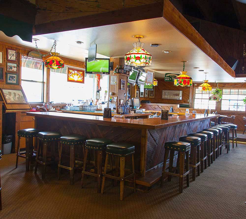 Pete n Peters | restaurant | 395 N Lake Blvd, Tahoe City, CA 96145, USA | 5305832400 OR +1 530-583-2400