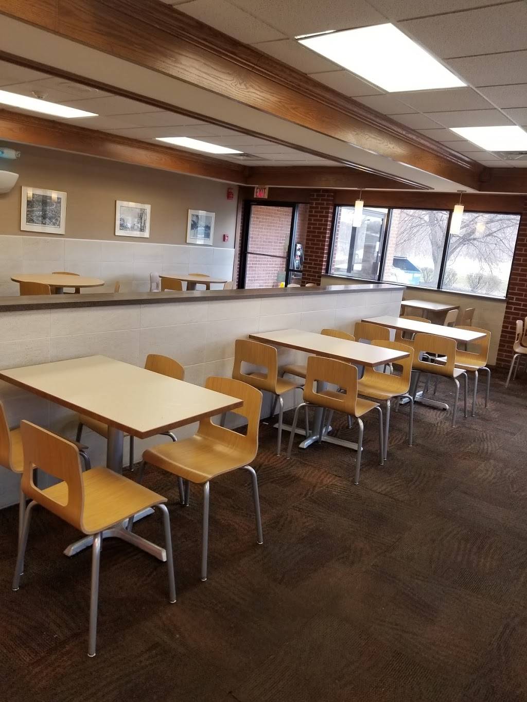 Wendys | restaurant | 557 Moseley Rd, Fairport, NY 14450, USA | 5854257657 OR +1 585-425-7657