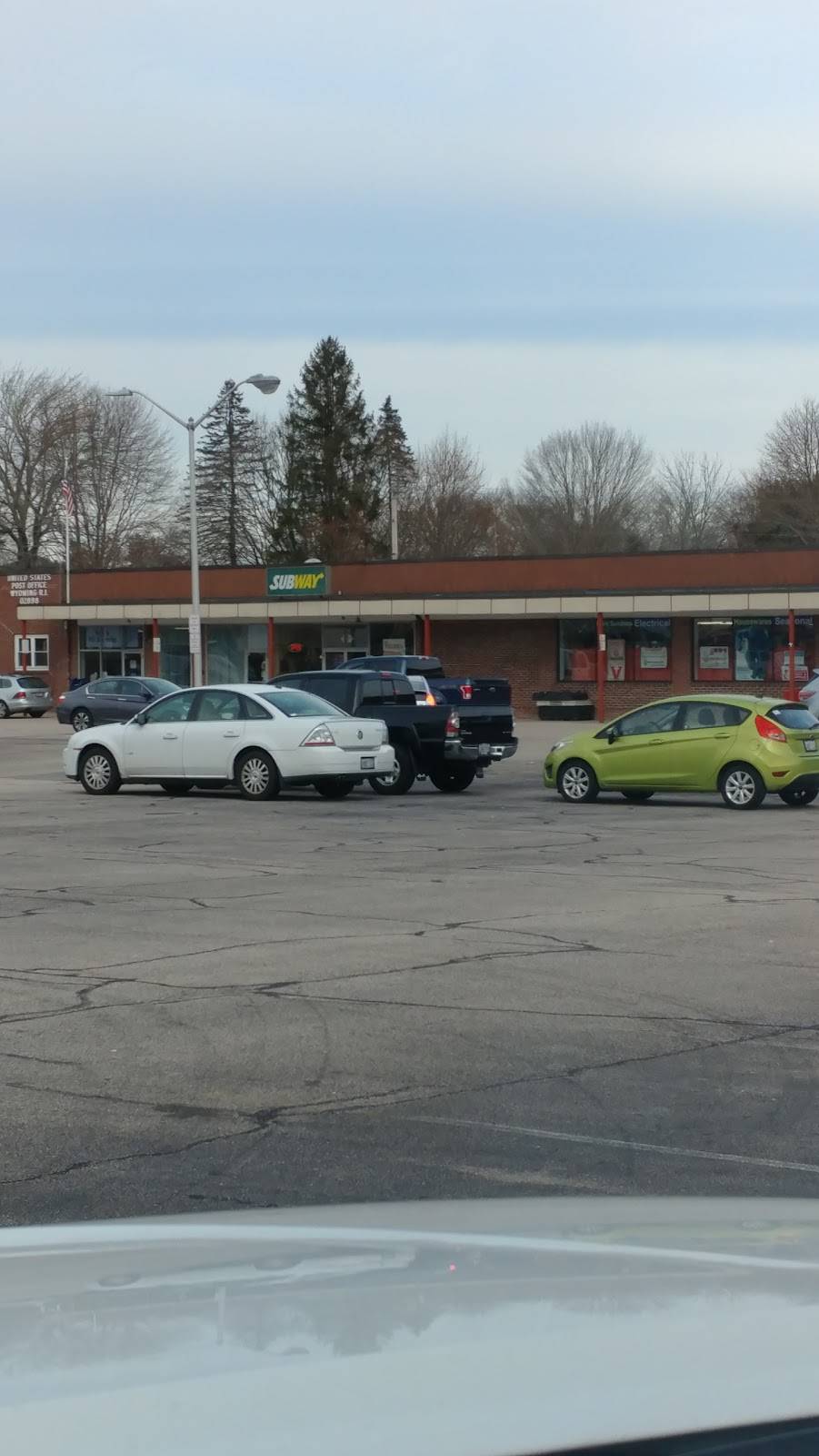 Subway | restaurant | 1190 Main St, Richmond, RI 02898, USA | 4014919789 OR +1 401-491-9789