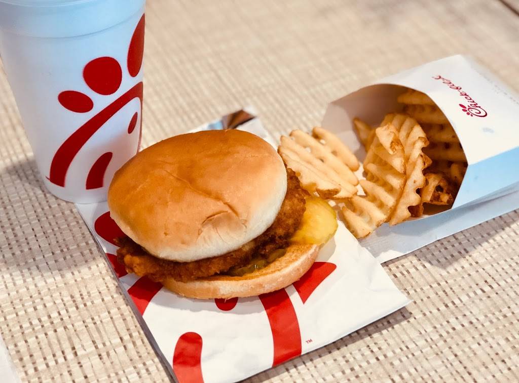 Chick-fil-A Harris Square | restaurant | 6805 Jenkins Ln, Harrisburg, NC 28075, USA | 7044550082 OR +1 704-455-0082