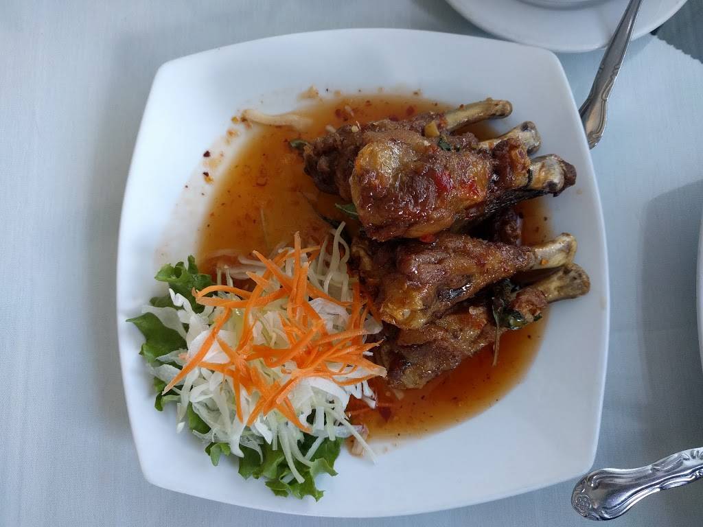 Royal Thai Cuisine - Orlando | restaurant | 1202 N Semoran Blvd, Orlando, FL 32807, USA | 4072750776 OR +1 407-275-0776