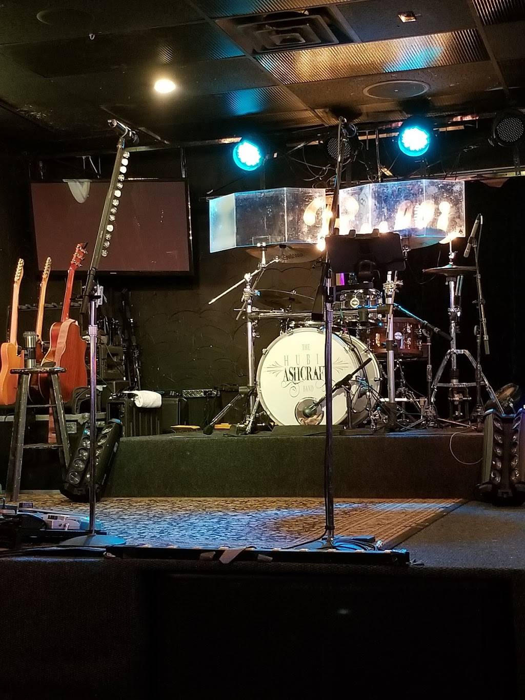 Rullis Italian Rest Inc | restaurant | 851 Hwy 20, Middlebury, IN 46540, USA | 5748257222 OR +1 574-825-7222