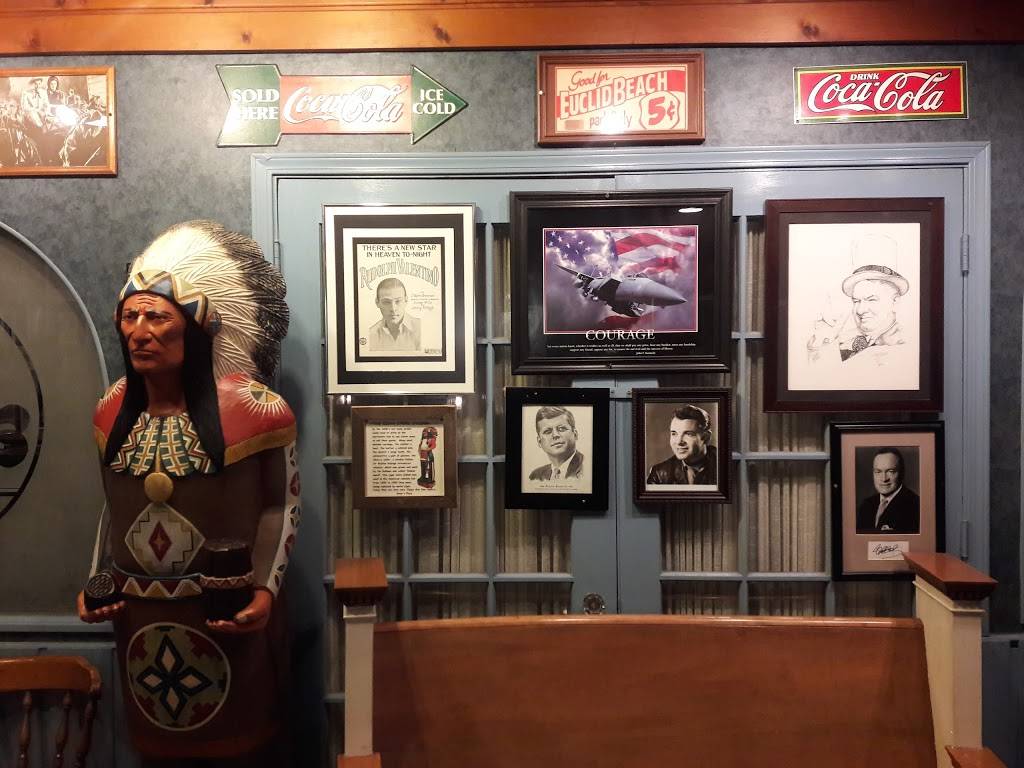 Genes Place To Dine | restaurant | 3730 Rocky River Dr, Cleveland, OH 44111, USA | 2162521741 OR +1 216-252-1741