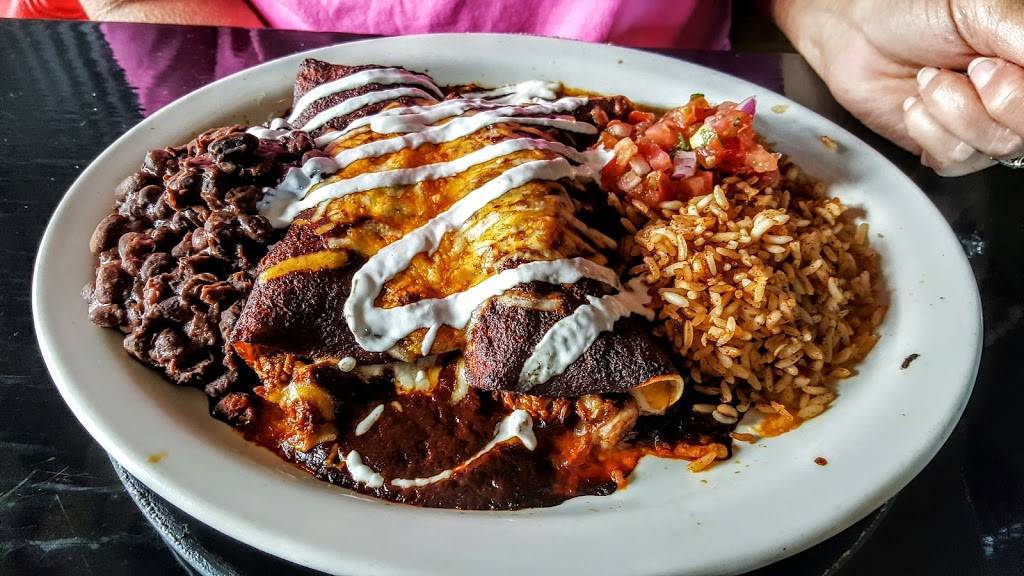 El Mundo | restaurant | 2345 Frankfort Ave, Louisville, KY 40206, USA | 5028999930 OR +1 502-899-9930