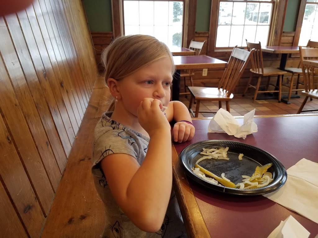 Sams Italian Foods | meal takeaway | 963 Sabattus St, Lewiston, ME 04240, USA | 2077825555 OR +1 207-782-5555