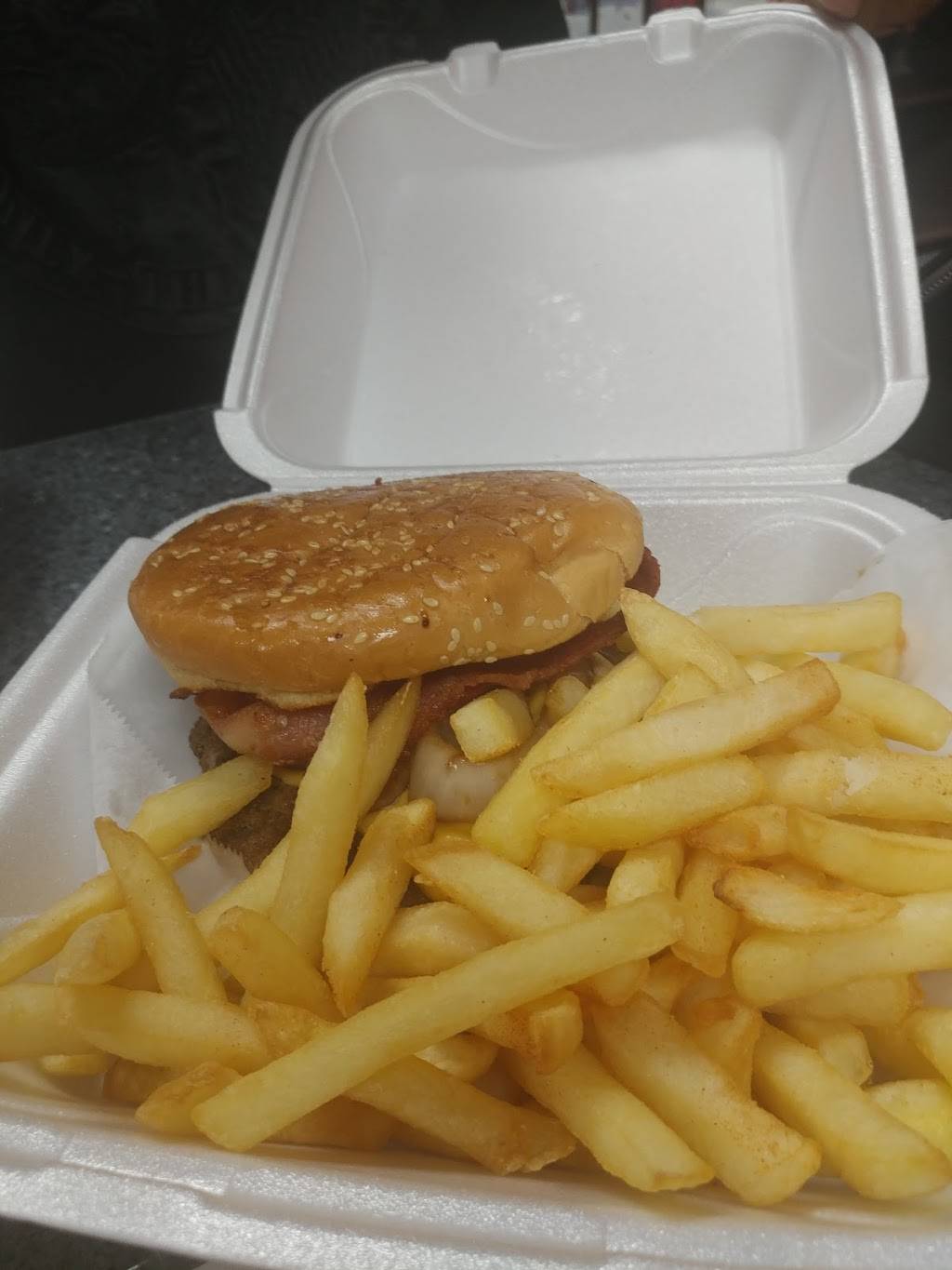 Fusion Wings | restaurant | 7980 Rockbridge Rd SW suite b, Lithonia, GA 30058, USA | 7706747004 OR +1 770-674-7004