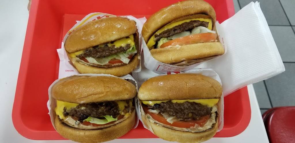 In-N-Out Burger | restaurant | 3211 Harbor Blvd, Costa Mesa, CA 92626, USA | 8007861000 OR +1 800-786-1000