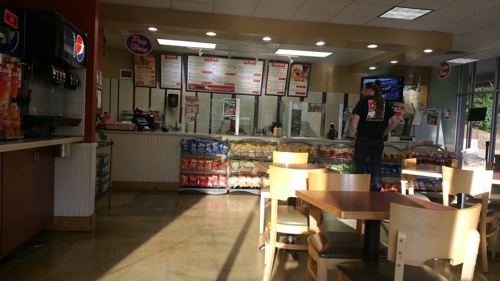 Jersey Mikes Subs | meal takeaway | 200 W Peace St, Raleigh, NC 27603, USA | 9198327972 OR +1 919-832-7972