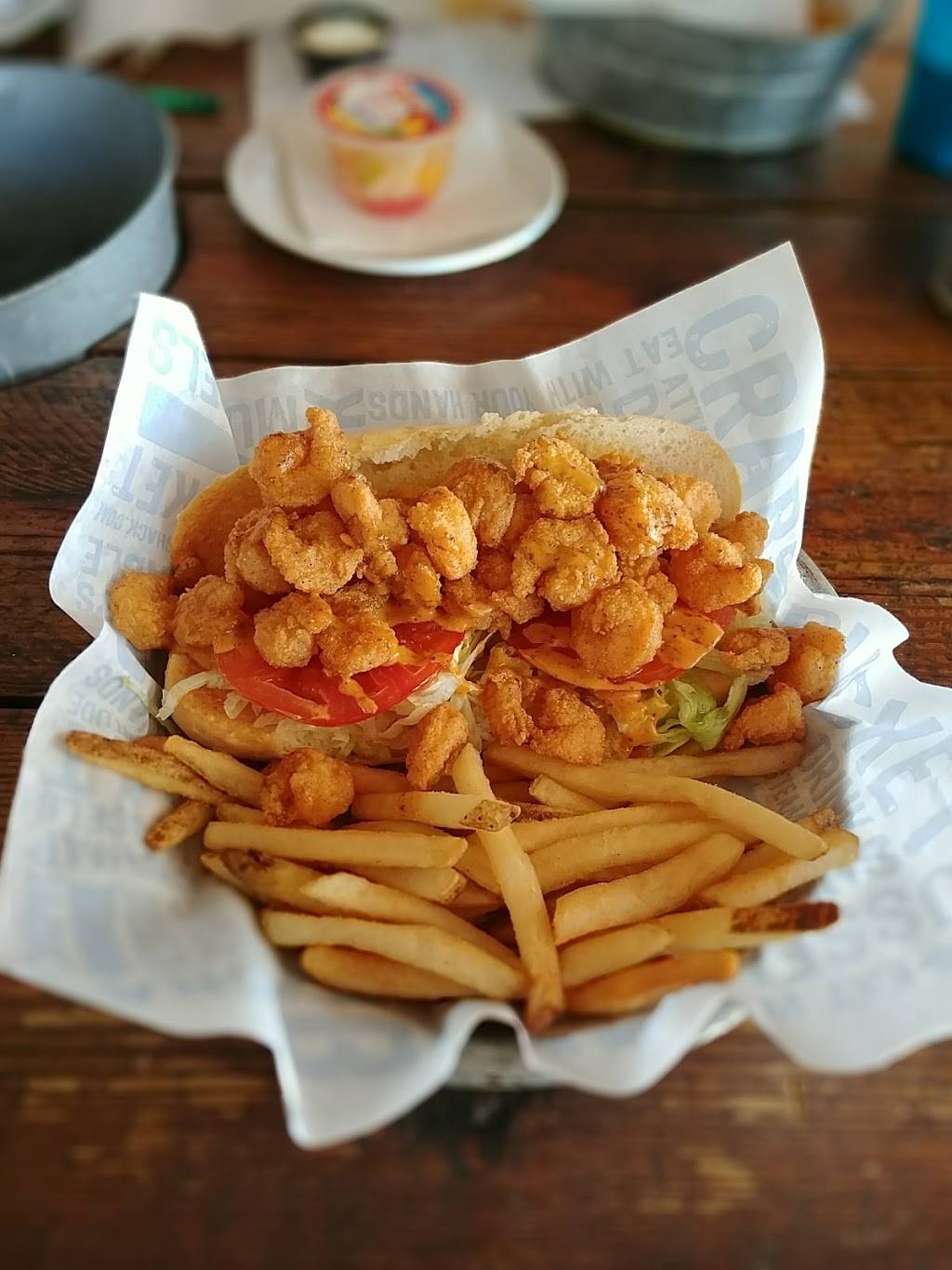 Joes Crab Shack | restaurant | 600 S Madison St, Wilmington, DE 19801, USA | 3027771803 OR +1 302-777-1803