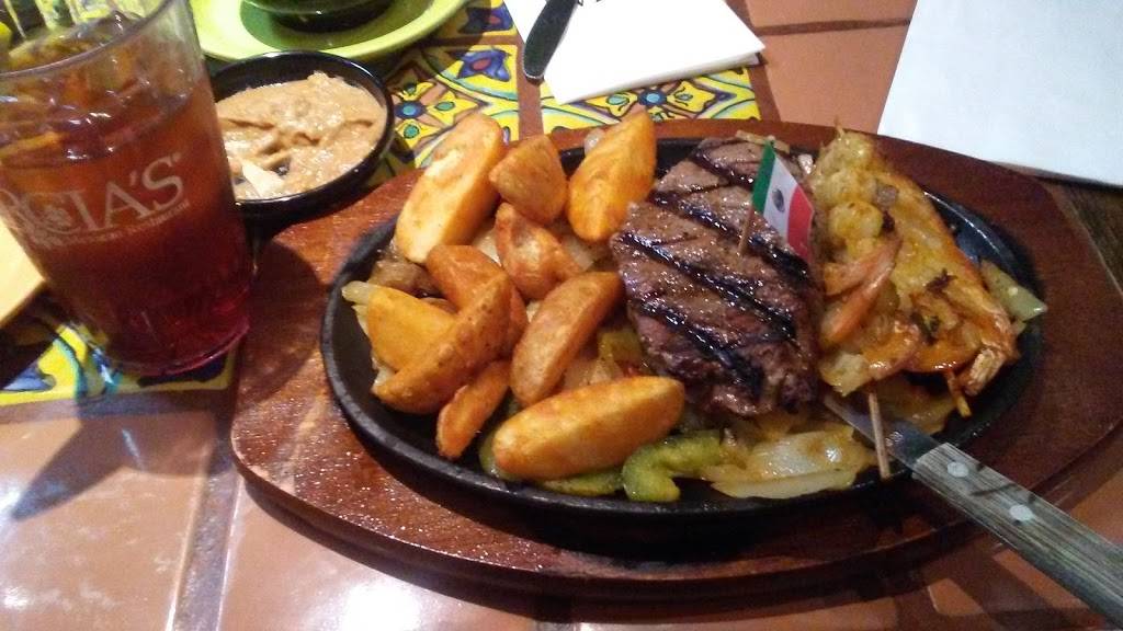 Garcias Mexican Restaurant | restaurant | 5000 S Arizona Mills Cir #567, Tempe, AZ 85282, USA | 4808389610 OR +1 480-838-9610