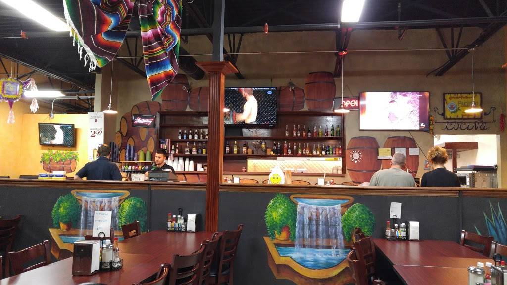 El Jimador Mexican Cuisine | restaurant | 9071 E 109th Ave, Crown Point, IN 46307, USA | 2196633700 OR +1 219-663-3700